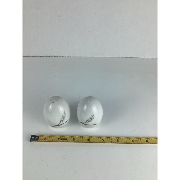 Ceres Coupe Easterling Salt & Pepper Shaker Set Gray Wheat Germany Vintage MCM - Picture 4 of 5